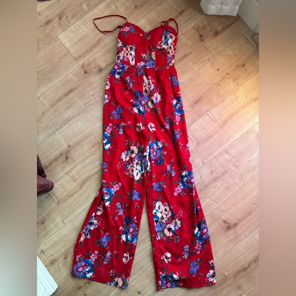 Red Floral Spaghetti Strap jumpsuit - Picture 3 of 5